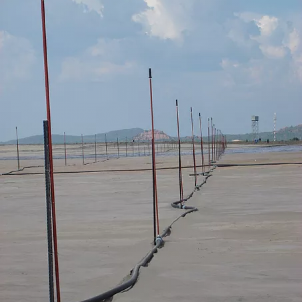Slimes dam dust suppression